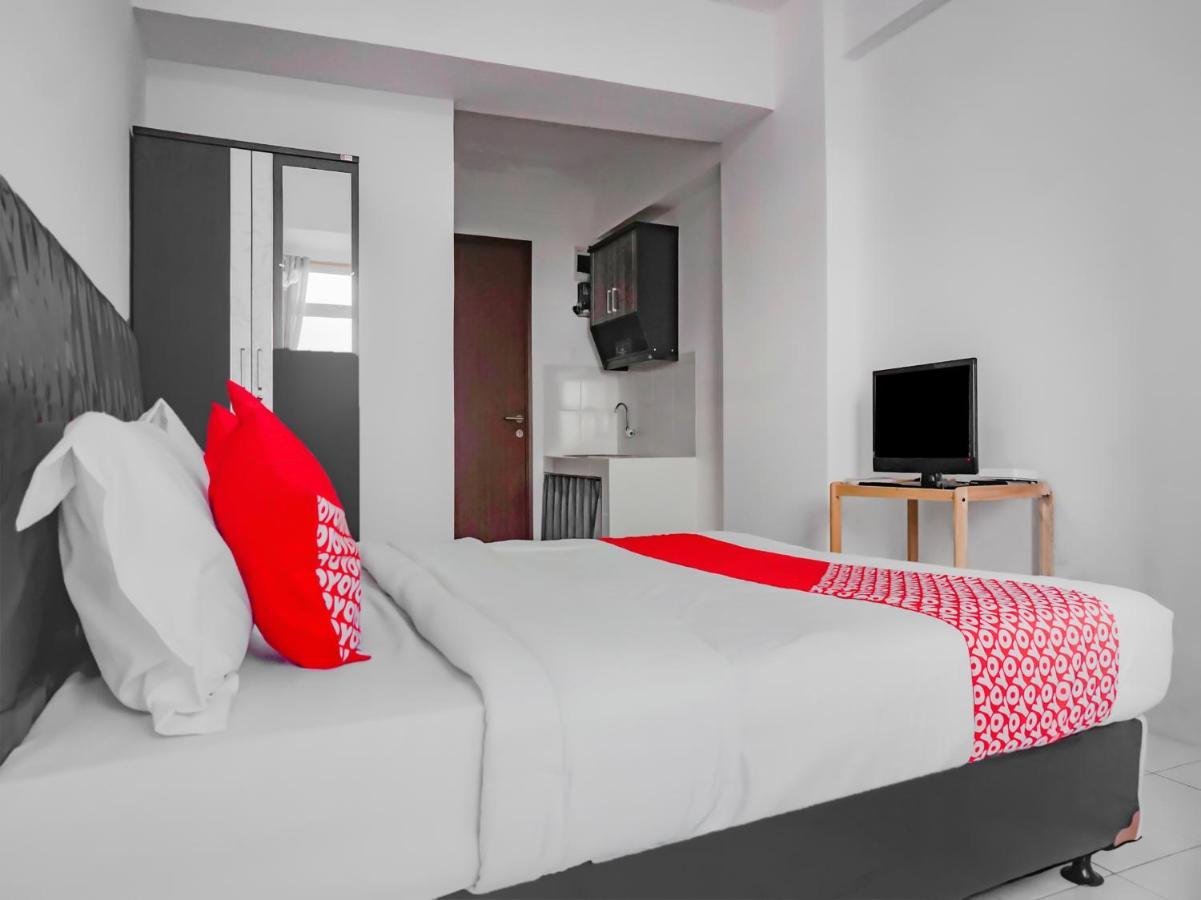 Oyo 90241 Sirooms Apartmen Gunung Putri Μπογκόρ Εξωτερικό φωτογραφία